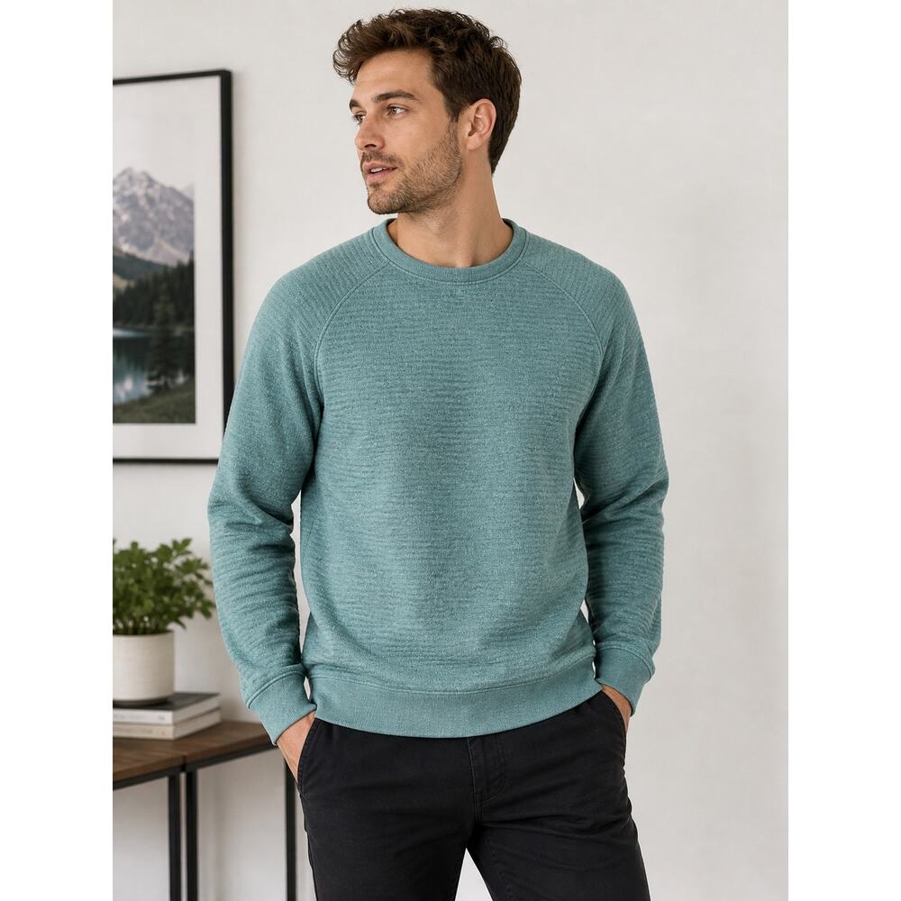 VRST Recharge Fleece Crew Sweatshirt Mens M Green Athletic Pullover NWT Active